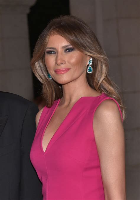 beautiful melania pics.